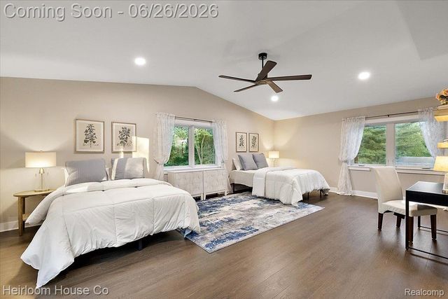 49001 Hanford Rd Road, Canton Charter Township, MI 48187
