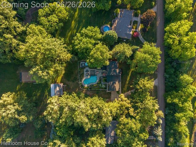 49001 Hanford Rd Road, Canton Charter Township, MI 48187