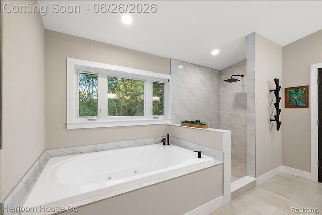 49001 Hanford Rd Road, Canton Charter Township, MI 48187