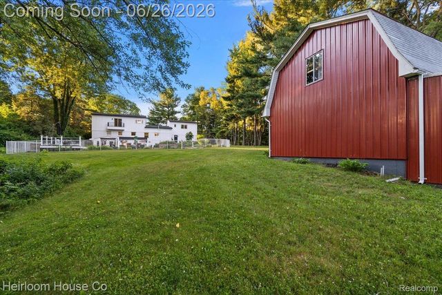 49001 Hanford Rd Road, Canton Charter Township, MI 48187