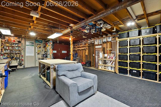 49001 Hanford Rd Road, Canton Charter Township, MI 48187