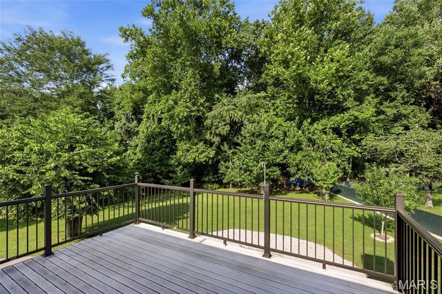 2855 Tommy Drive, Arnold, MO 63010