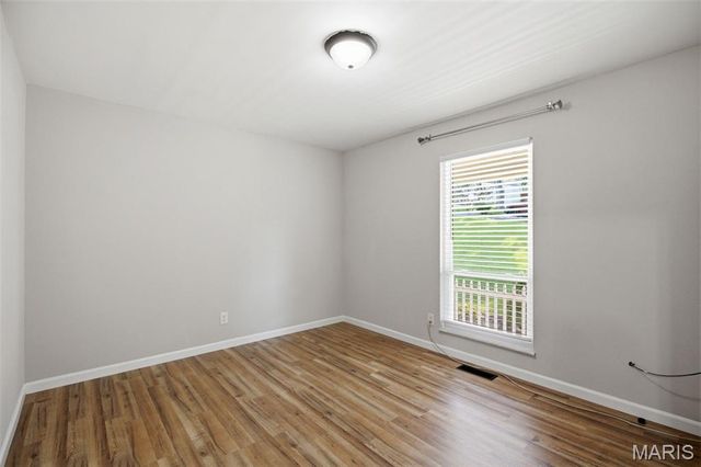 2855 Tommy Drive, Arnold, MO 63010