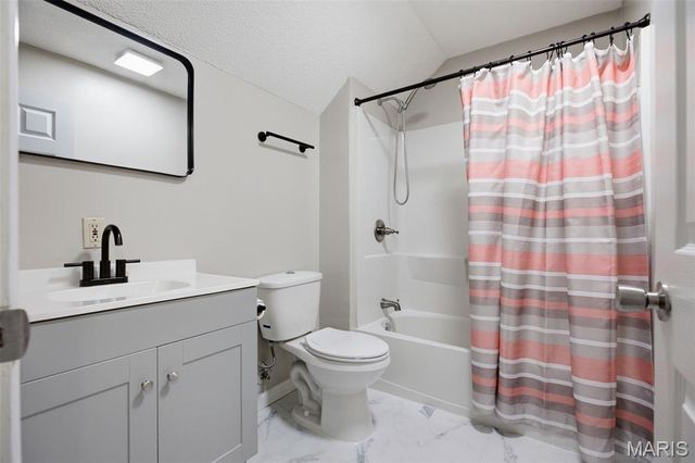 2855 Tommy Drive, Arnold, MO 63010