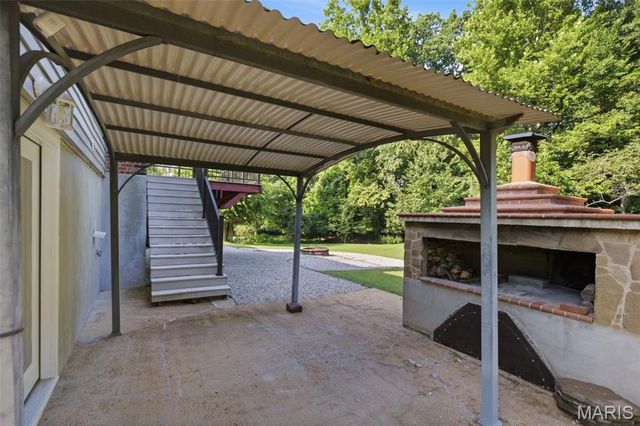 2855 Tommy Drive, Arnold, MO 63010