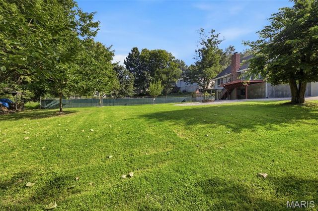 2855 Tommy Drive, Arnold, MO 63010