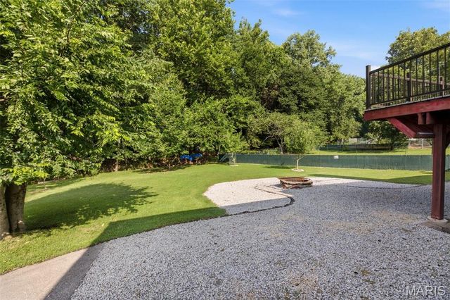 2855 Tommy Drive, Arnold, MO 63010
