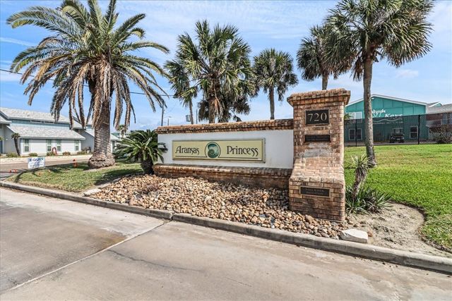 720 Access Road 1-A 702, Port Aransas, TX 78373