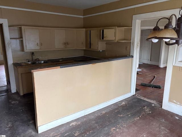 50 Main Street, Piedmont, SC 29673