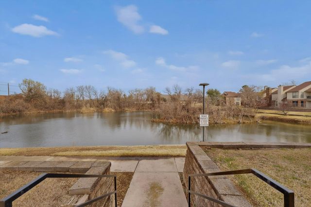 1025 Turtle Lake Boulevard 111, Irving, TX 75060