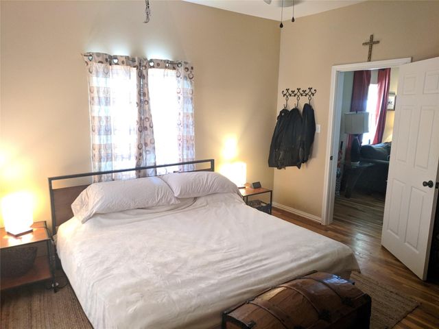 4615 Woodside Street, Houston, TX 77023