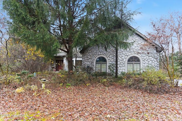 1180 Cynthia Lane, Toms River, NJ 08755