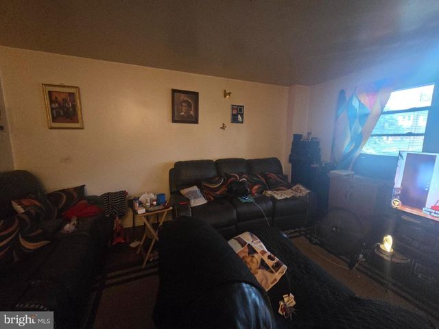 633 HOMESTEAD RD, Wilmington, DE 19805