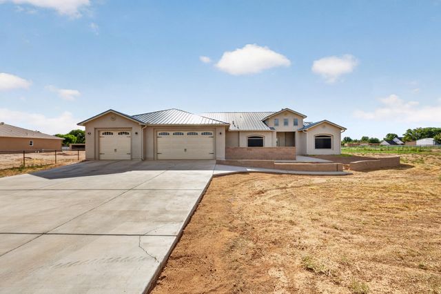 134 Orona Road, Los Lunas, NM 87031