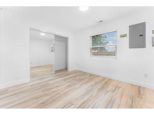 9504 Se 77TH Ave, Milwaukie, OR 97222