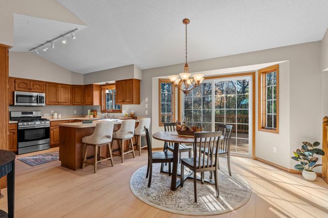 1160 Autumn Drive, Woodbury, MN 55125