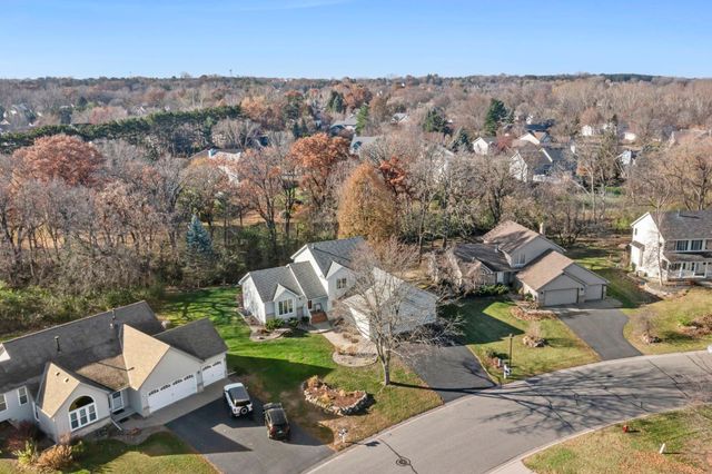 1160 Autumn Drive, Woodbury, MN 55125