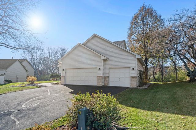 1160 Autumn Drive, Woodbury, MN 55125