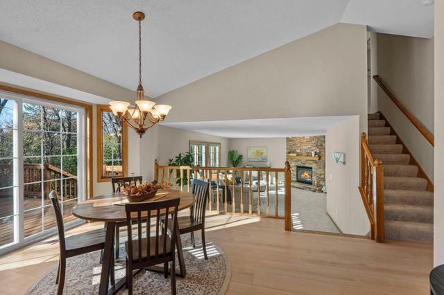 1160 Autumn Drive, Woodbury, MN 55125
