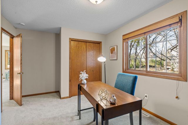 1160 Autumn Drive, Woodbury, MN 55125