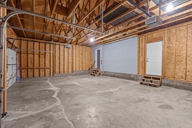 1160 Autumn Drive, Woodbury, MN 55125