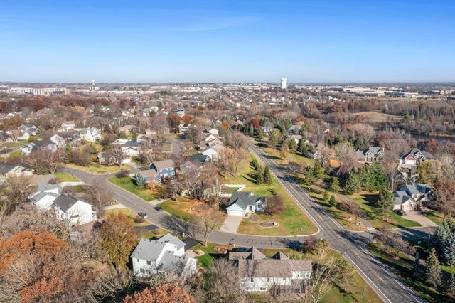 1160 Autumn Drive, Woodbury, MN 55125