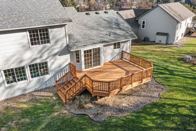 1160 Autumn Drive, Woodbury, MN 55125