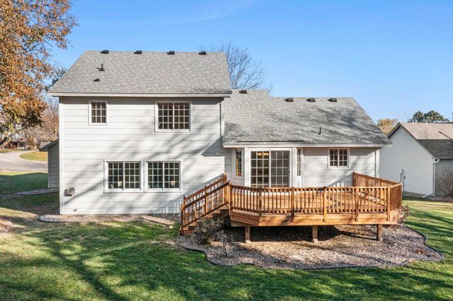 1160 Autumn Drive, Woodbury, MN 55125