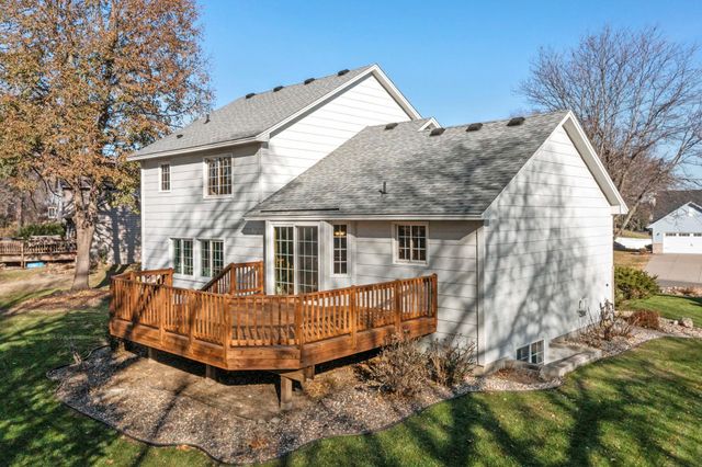 1160 Autumn Drive, Woodbury, MN 55125