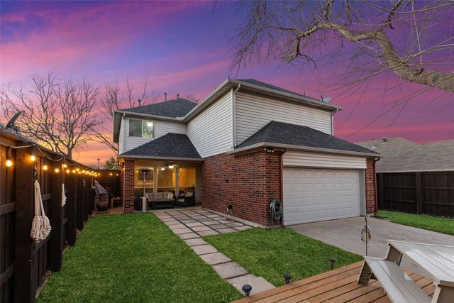 18212 Muir Circle, Dallas, TX 75287