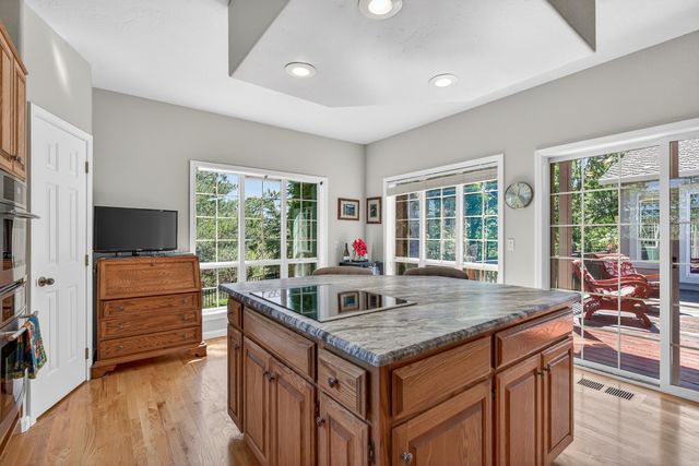 1601 Frank Hill Road, Ashland, OR 97520