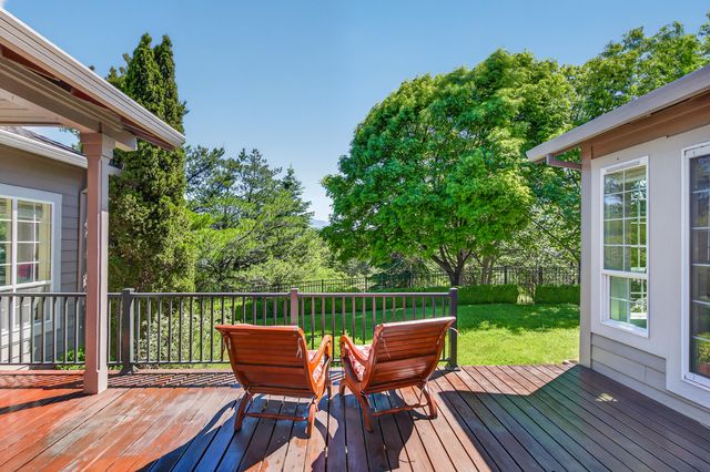 1601 Frank Hill Road, Ashland, OR 97520