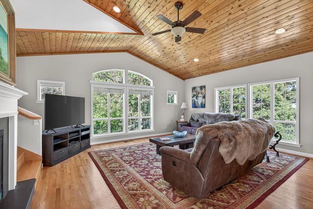 1601 Frank Hill Road, Ashland, OR 97520