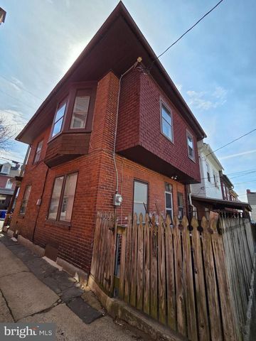 1209 SPRING ST, Reading, PA 19604