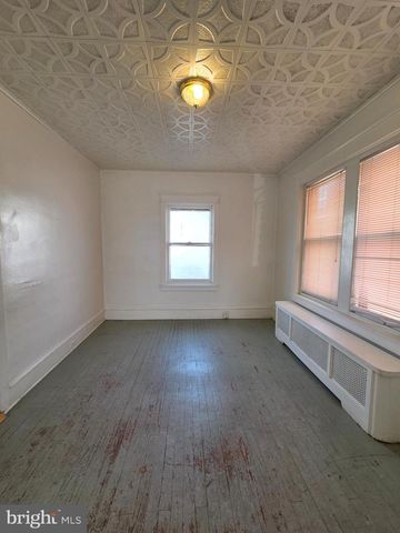 1209 SPRING ST, Reading, PA 19604