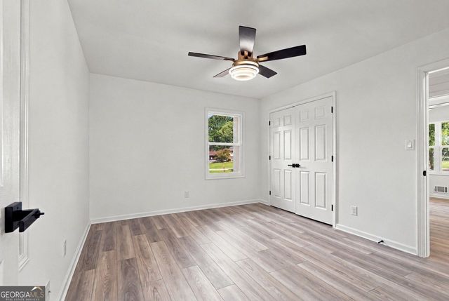 3220 Linden Garden Drive, Atlanta, GA 30349