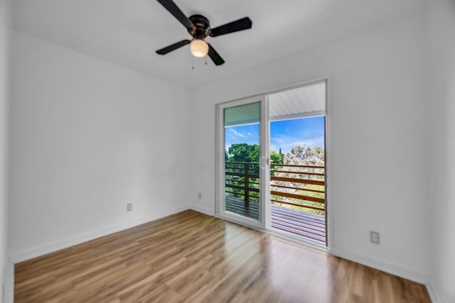 24 Kau St, Kula, HI 96790