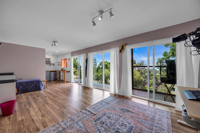 24 Kau St, Kula, HI 96790