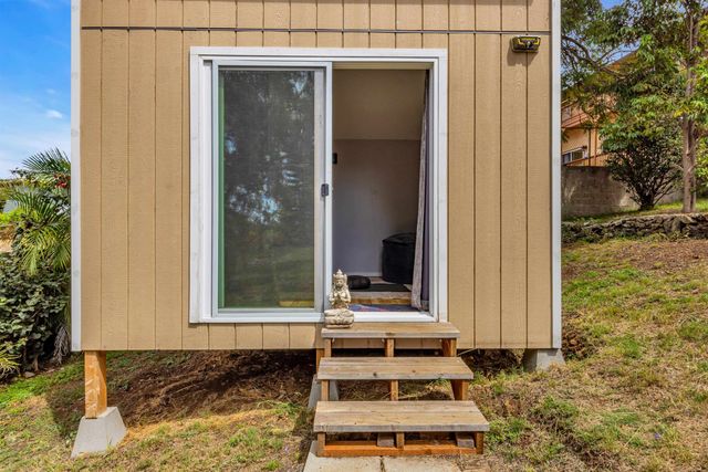 24 Kau St, Kula, HI 96790