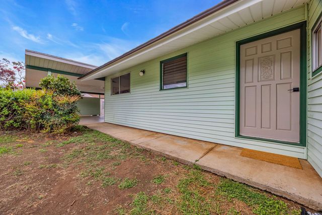 24 Kau St, Kula, HI 96790