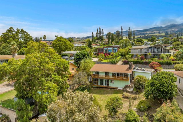 24 Kau St, Kula, HI 96790