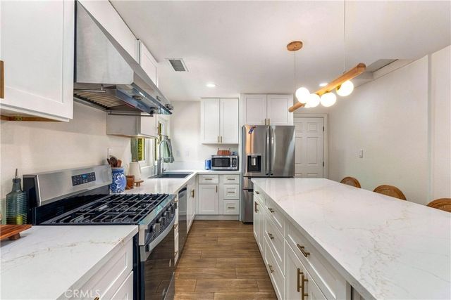 120 W 10th Street, San Bernardino, CA 92410