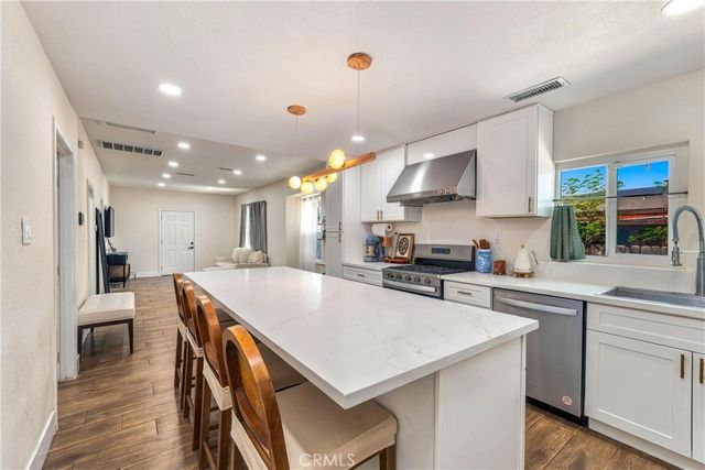 120 W 10th Street, San Bernardino, CA 92410