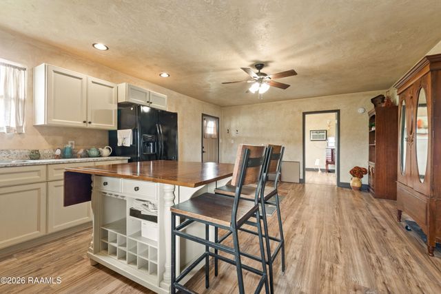 727 Golden Grain Road, Duson, LA 70529