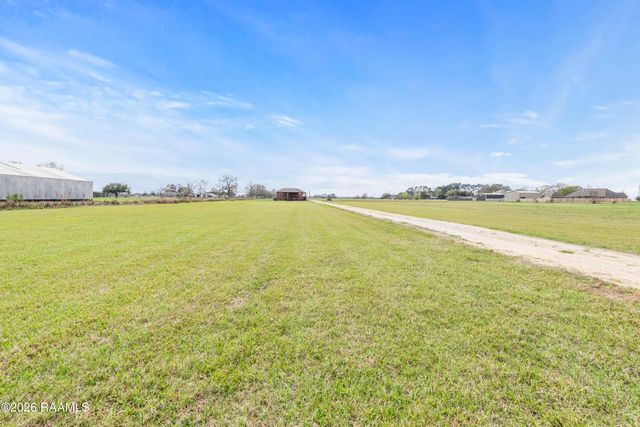 727 Golden Grain Road, Duson, LA 70529