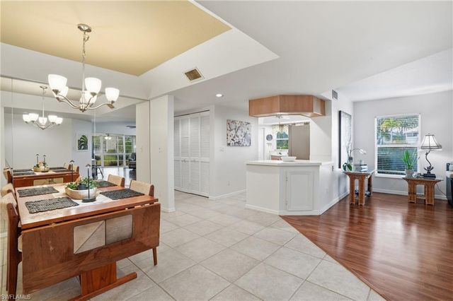 9856 Luna CIR # A101, Naples, FL 34109