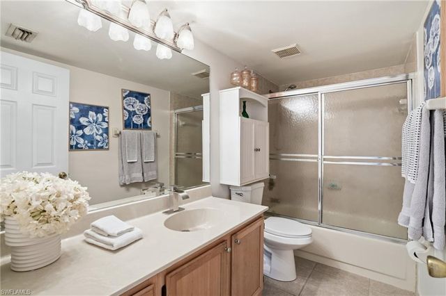 9856 Luna CIR # A101, Naples, FL 34109