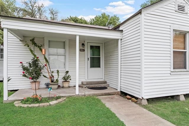 150 Canal Street, Bridge City, TX 77611