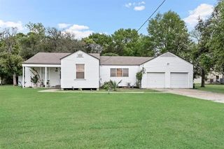 150 Canal Street, Bridge City, TX 77611