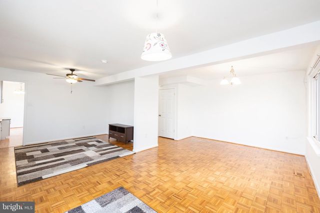 12265 GREENLEAF, Potomac, MD 20854